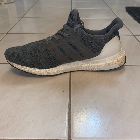 Adidas Ultraboost 4.0 "Grey Four" - Picture 3 of 6